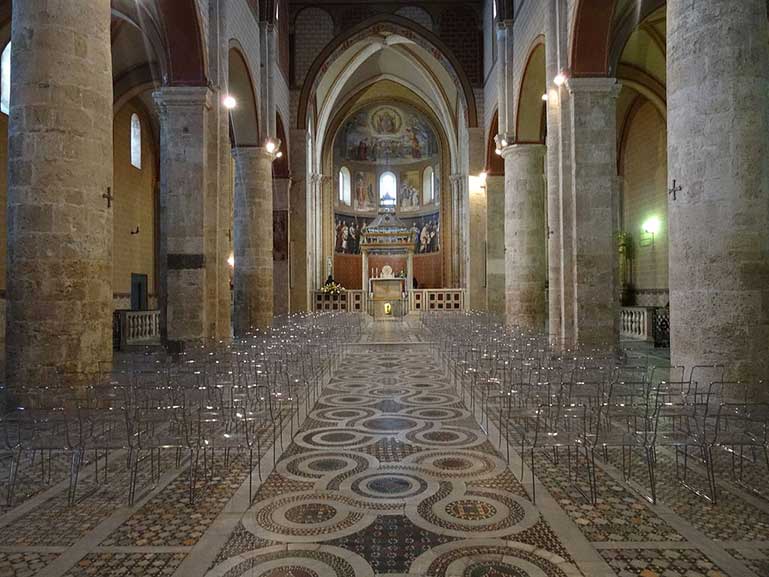 Interni della Cattedrale di Anagni