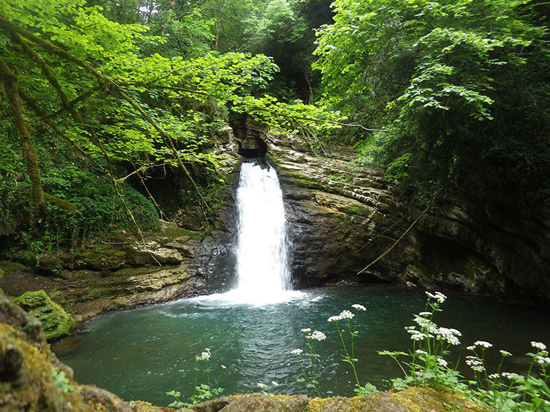 altipiani arcinazzo cascata di trevi