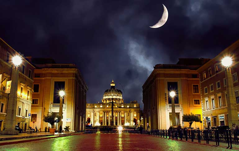 Città del Vaticano vista da Via della Conciliazione